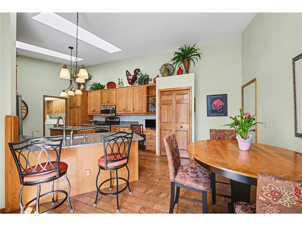 1723 Donegal Drive Woodbury MN 55125 7021969 image10