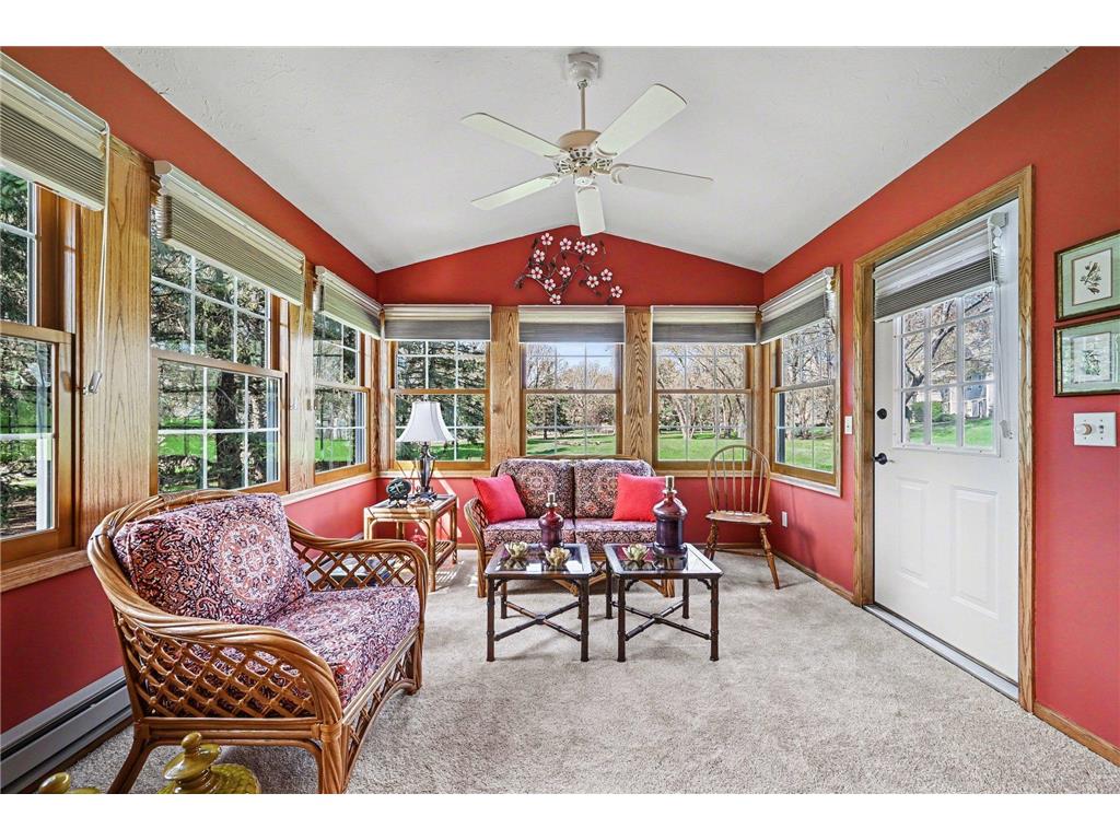 1723 Donegal Drive Woodbury MN 55125 7021969 image15