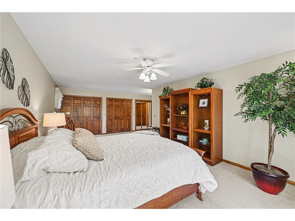 1723 Donegal Drive Woodbury MN 55125 7021969 image18