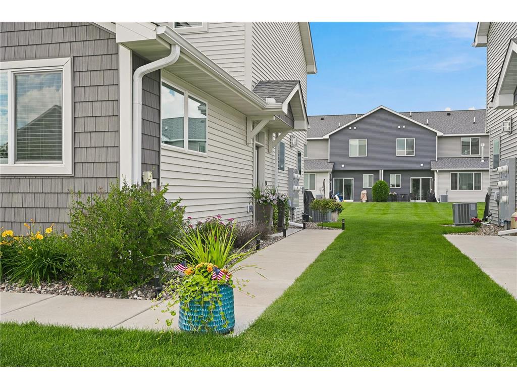 1723 Southpoint Lane Hudson WI 54016 7099876 image3