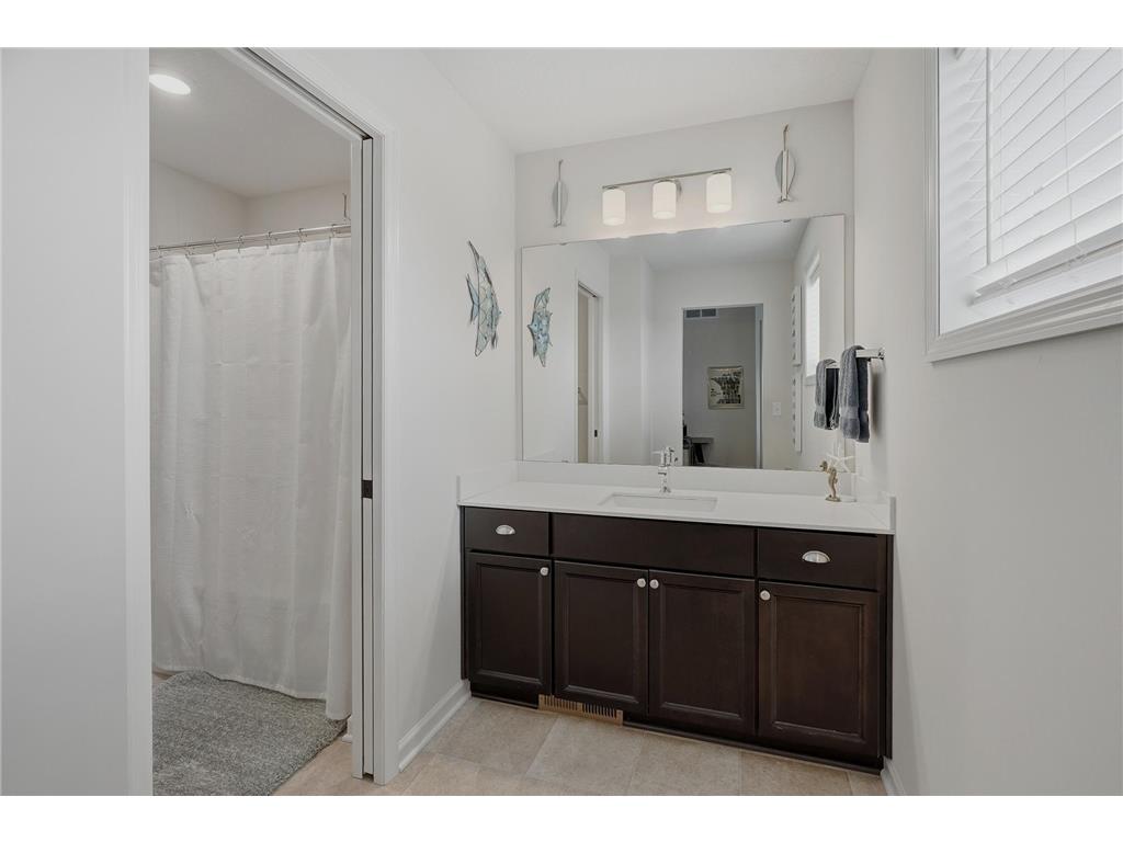 1723 Southpoint Lane Hudson WI 54016 7099876 image37
