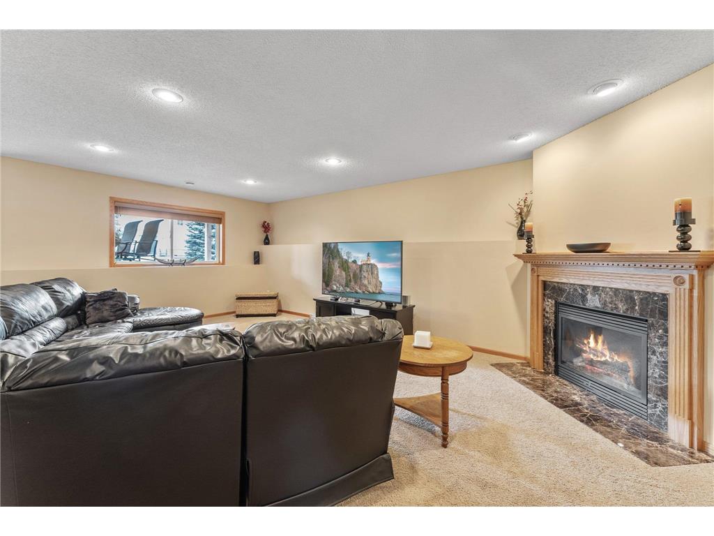 17233 Eagleview Drive, Lakeville, MN, 55024 MLS 6561058 Edina Realty