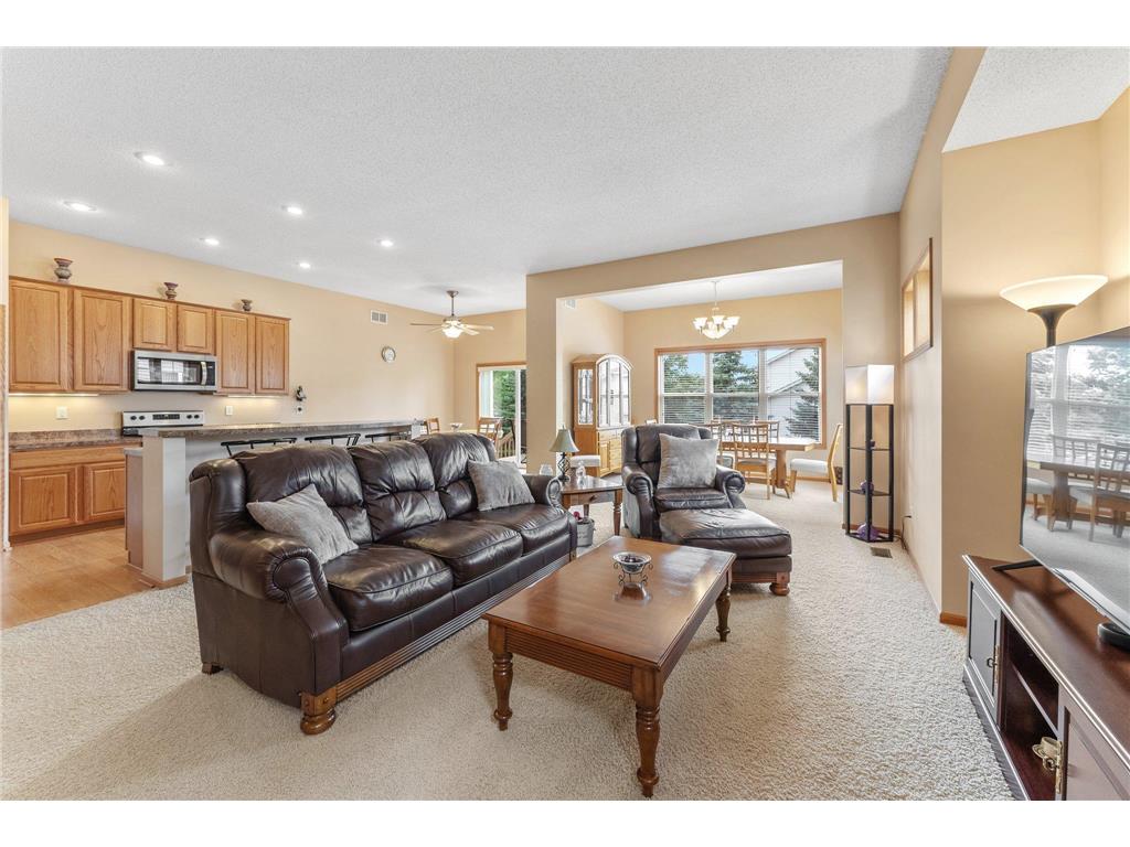 17233 Eagleview Drive, Lakeville, MN, 55024 MLS 6561058 Edina Realty