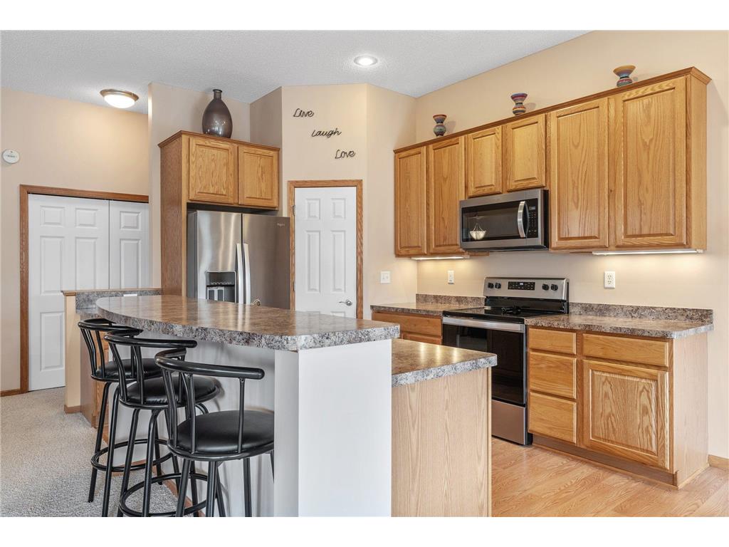 17233 Eagleview Drive, Lakeville, MN, 55024 MLS 6561058 Edina Realty