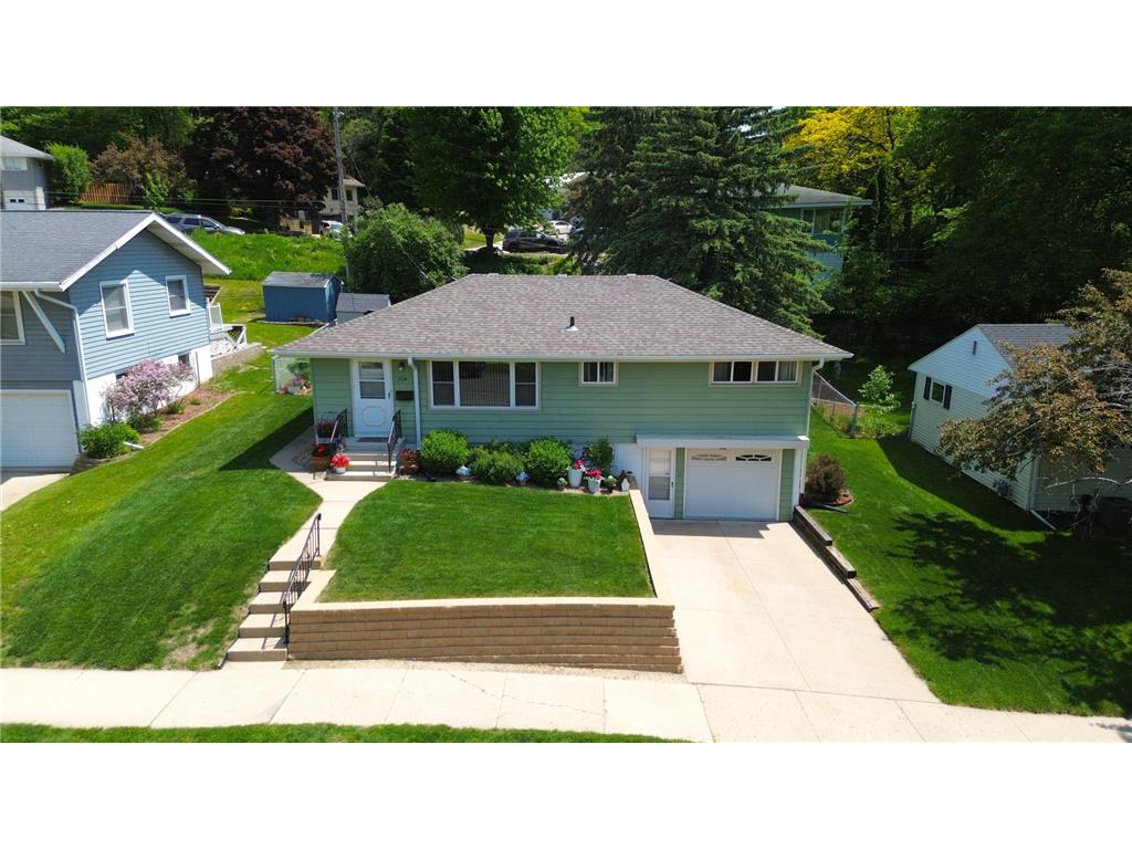 1724 3rd Avenue NE Rochester MN 55906 6375400 image1