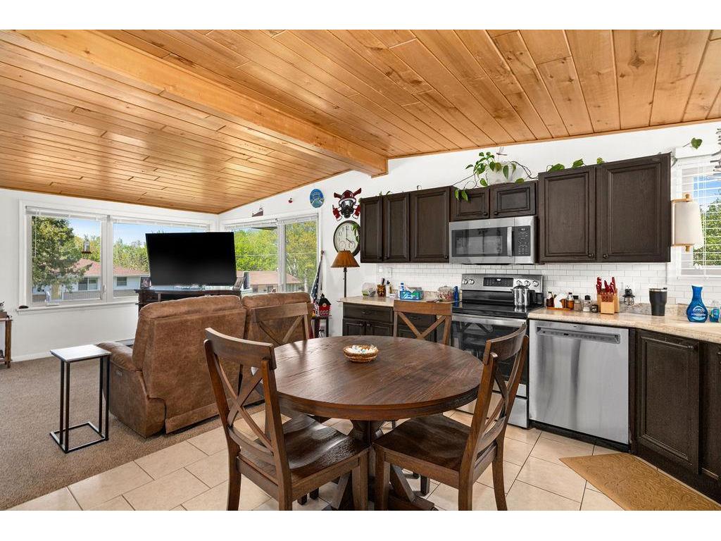 1724 Fern Avenue Duluth MN 55811 7084280 image8