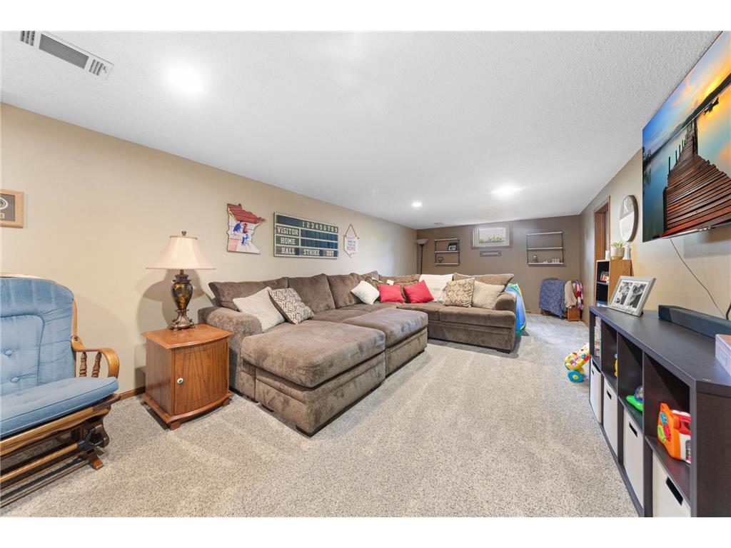 1724 Prairie Avenue SW Faribault MN 55021 7077353 image22