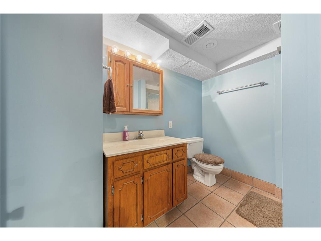 1724 Prairie Avenue SW Faribault MN 55021 7077353 image28