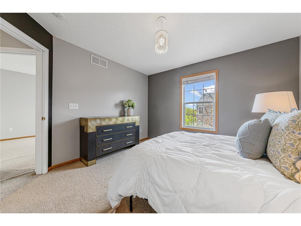 1724 Riverside Drive Shakopee MN 55379 7070418 image31