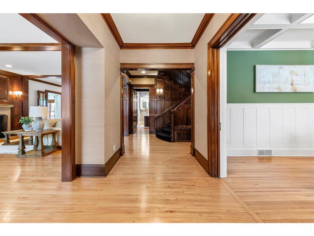 1724 Summit Avenue Minneapolis MN 55403 6811896 image23