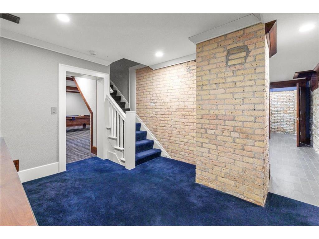 1724 Summit Avenue Minneapolis MN 55403 6811896 image42