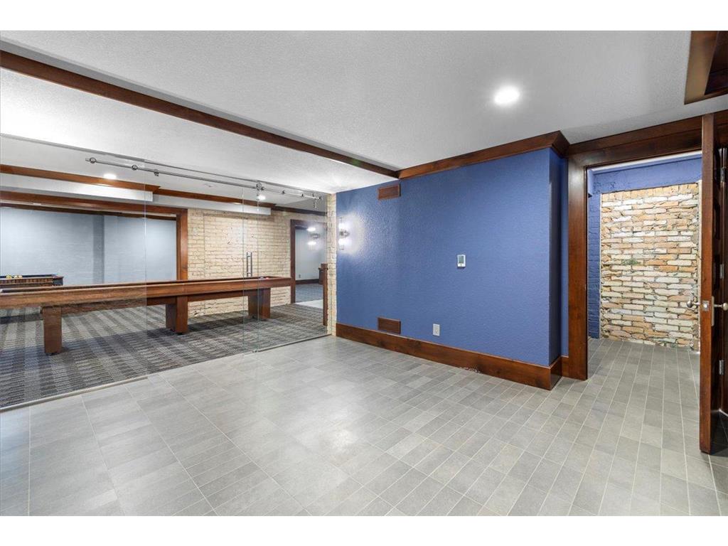 1724 Summit Avenue Minneapolis MN 55403 6811896 image48