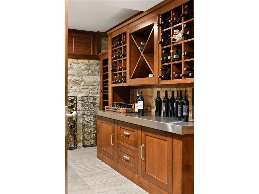 1724 Summit Avenue Minneapolis MN 55403 6811896 image52