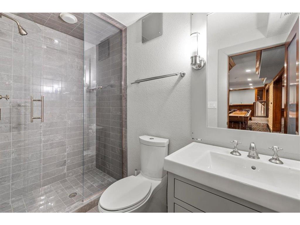 1724 Summit Avenue Minneapolis MN 55403 6811896 image55