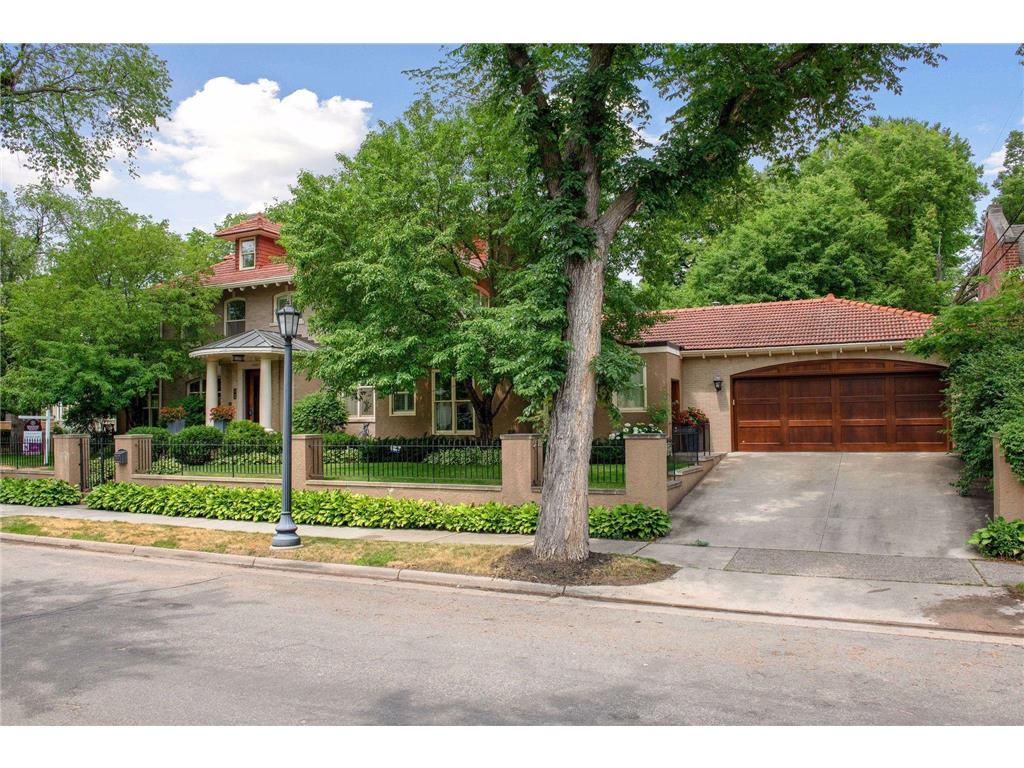 1724 Summit Avenue Minneapolis MN 55403 6811896 image57