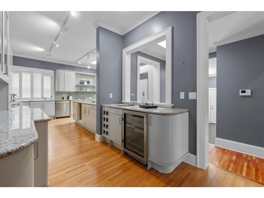 1724 Summit Avenue Minneapolis MN 55403 7080935 image16