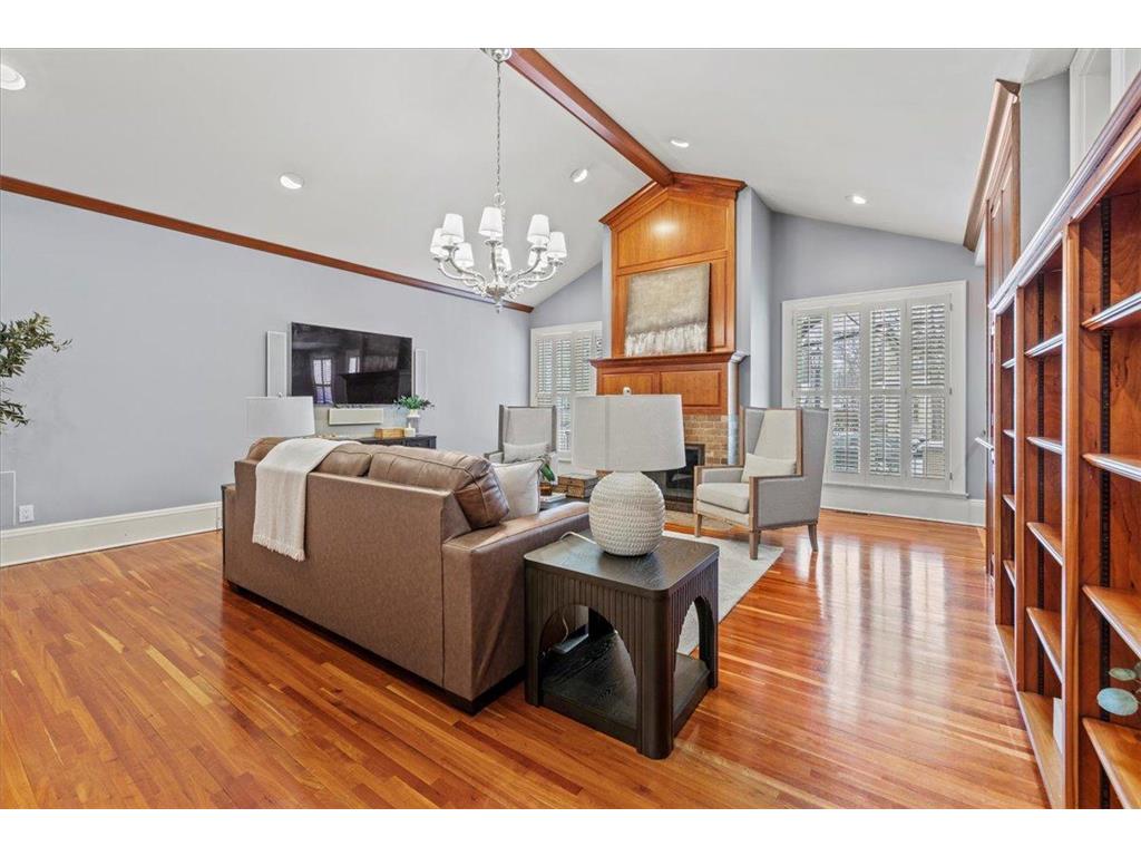 1724 Summit Avenue Minneapolis MN 55403 7080935 image19