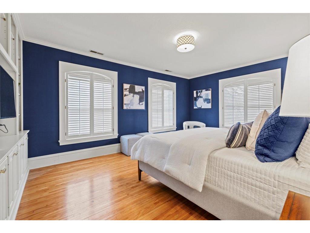 1724 Summit Avenue Minneapolis MN 55403 7080935 image25