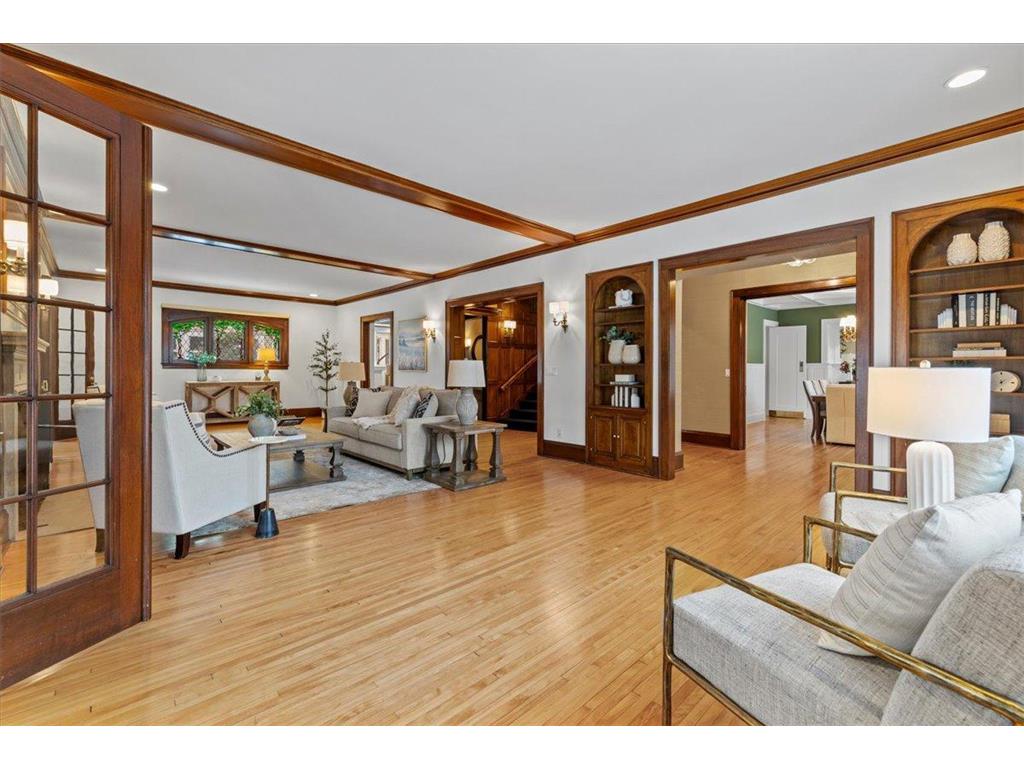 1724 Summit Avenue Minneapolis MN 55403 7080935 image6
