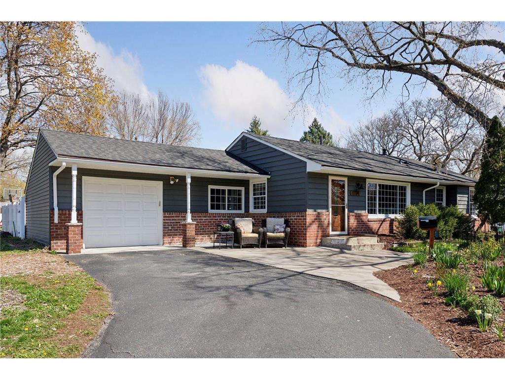 1724 W 86th Street Bloomington MN 55431 - Penn 6519467 image1