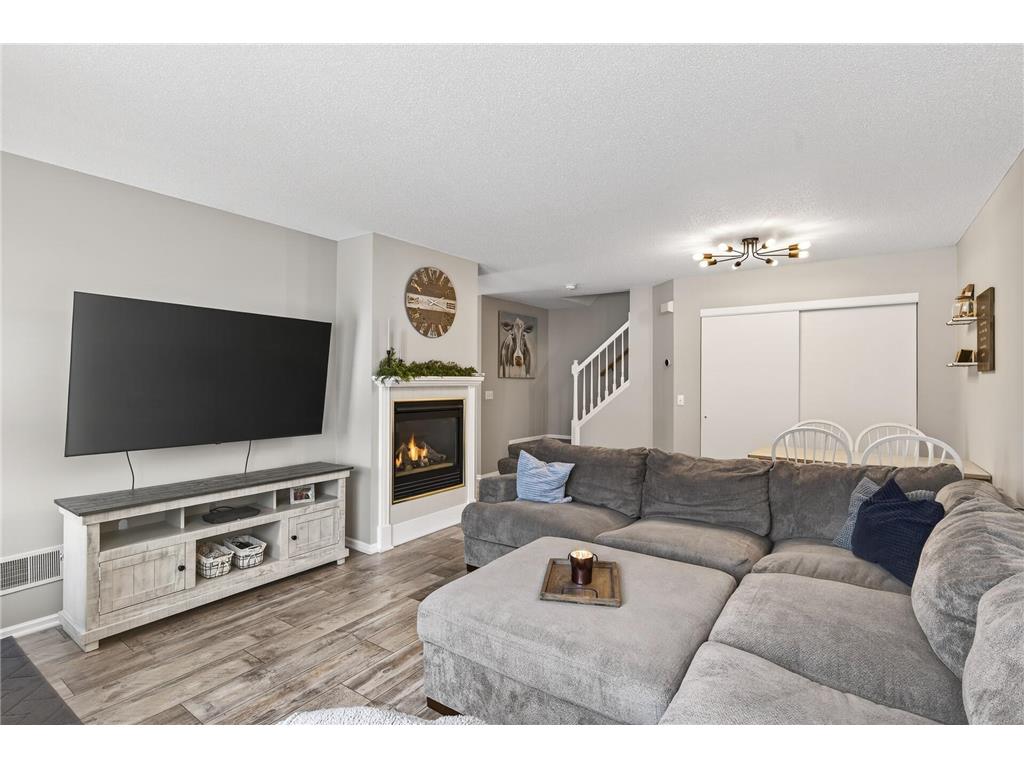 1724 Weston Lane Shakopee MN 55379 7003085 image1