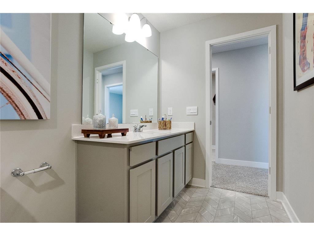 17240 Durham Drive Lakeville MN 55044 6711495 image20