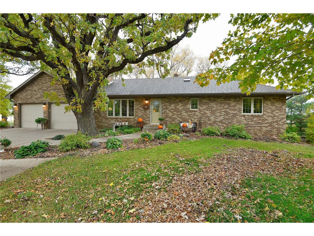 17244 338th Avenue Waseca MN 56093 6447450 image1