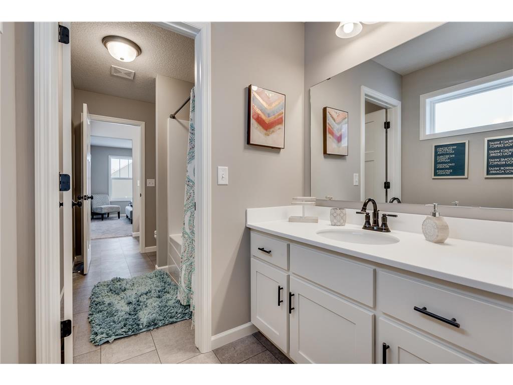 1725 Meadows Drive NE East Bethel MN 55011 7100163 image30