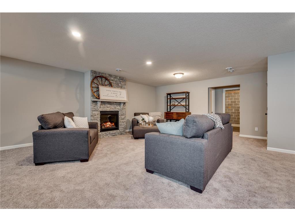 1725 Meadows Drive NE East Bethel MN 55011 7100163 image49