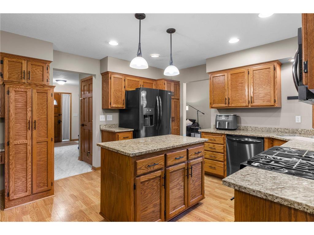17251 Harrington Way Lakeville MN 55044 7075926 image23