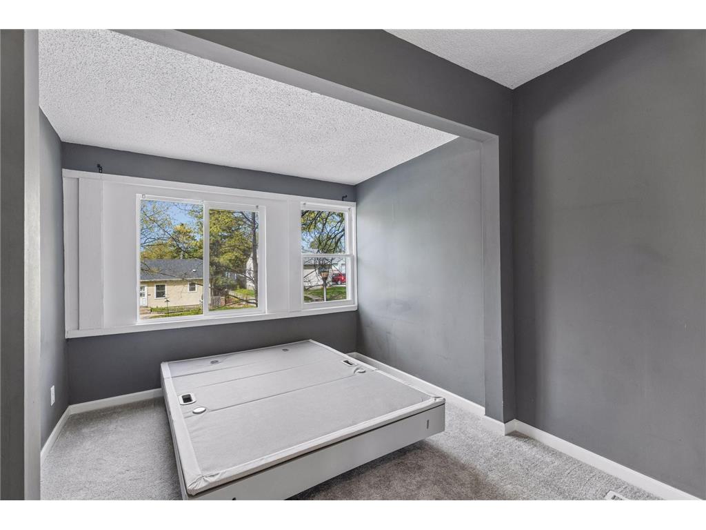 1726 4th Street E Saint Paul MN 55106 7007607 image11