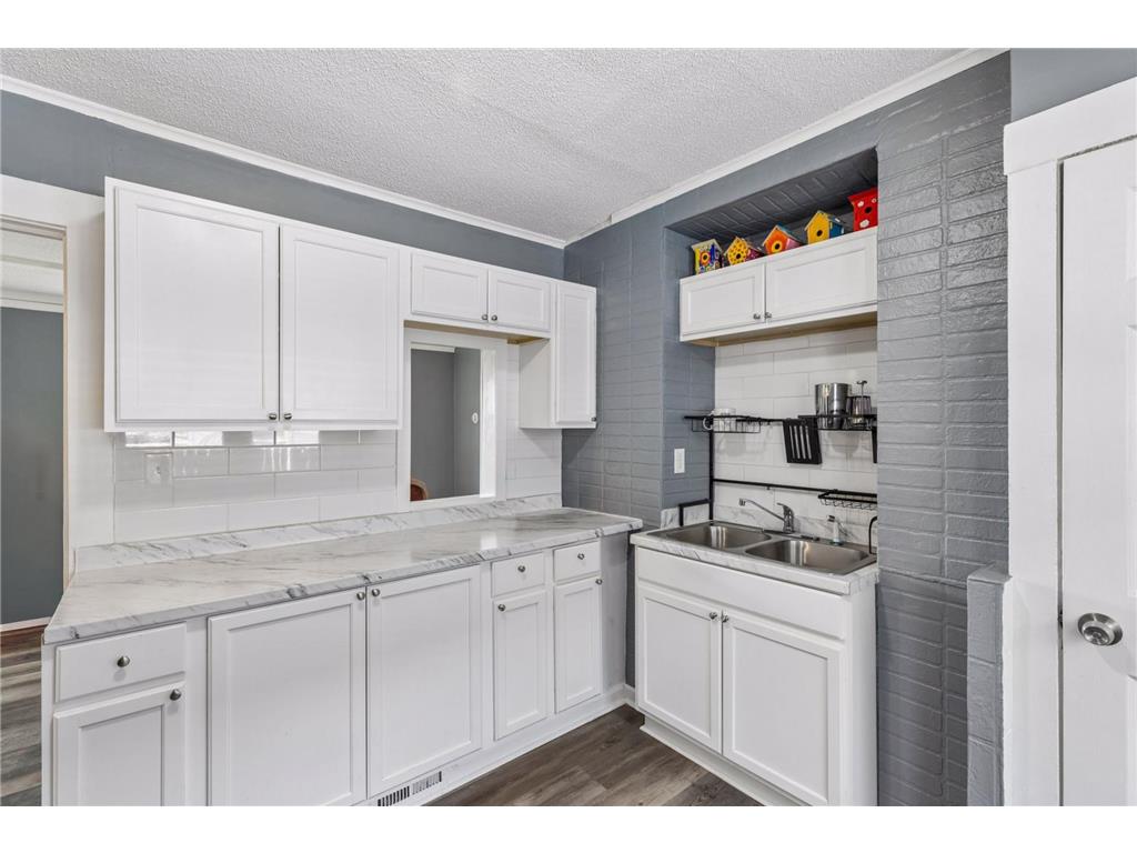 1726 4th Street E Saint Paul MN 55106 7007607 image14