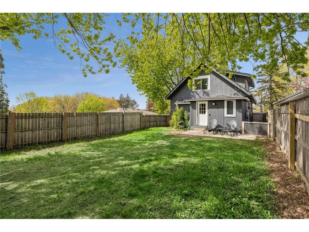 1726 4th Street E Saint Paul MN 55106 7007607 image28