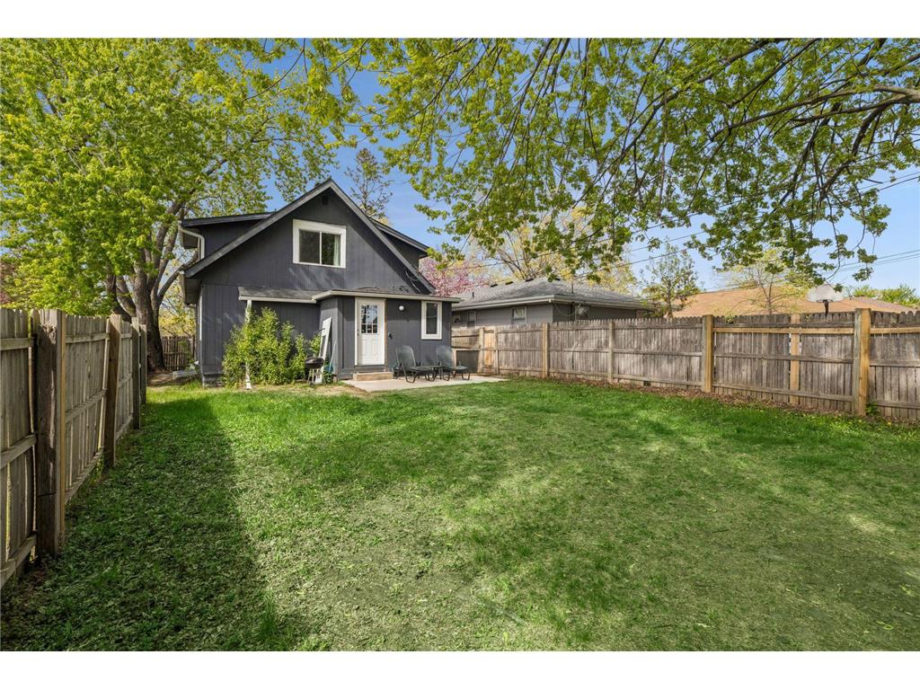 1726 4th Street E Saint Paul MN 55106 7007607 image30