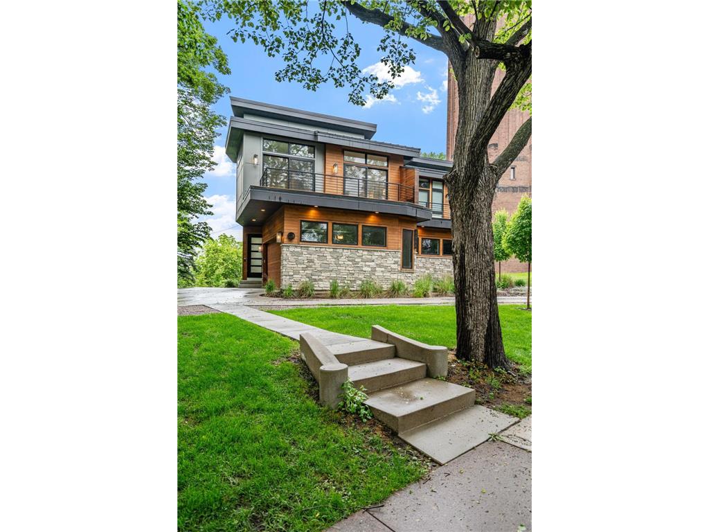 1726 Kenwood Parkway 200, Minneapolis, MN, 55405 MLS 6539817