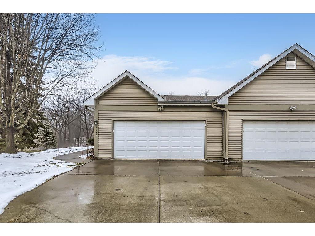 1726 Southwind Lane Maplewood MN 55109 6640937 image1