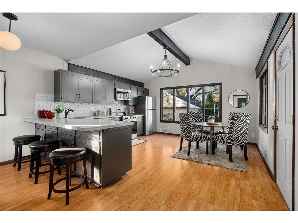 1727 Clear Avenue Saint Paul MN 55106 6813413 image1