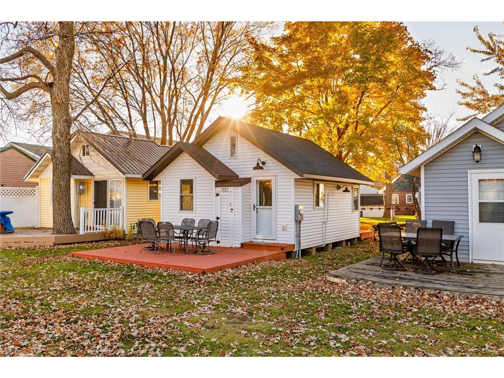 1727 E Lake Street Osakis MN 56360 - Osakis 7022339 image1