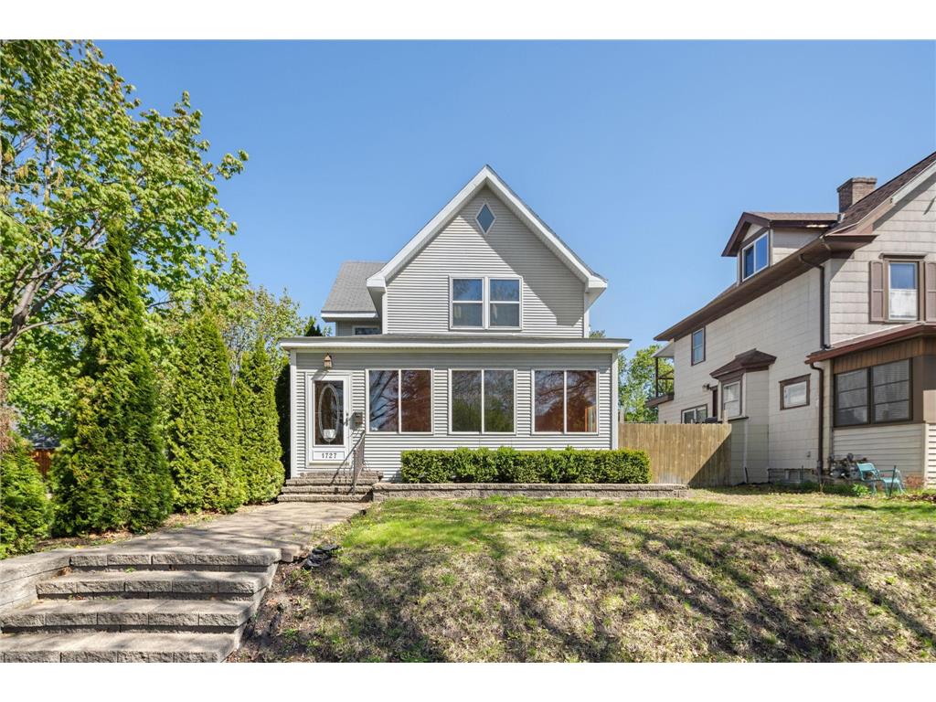 1727 Marshall Avenue Saint Paul MN 55104 7068267 image1