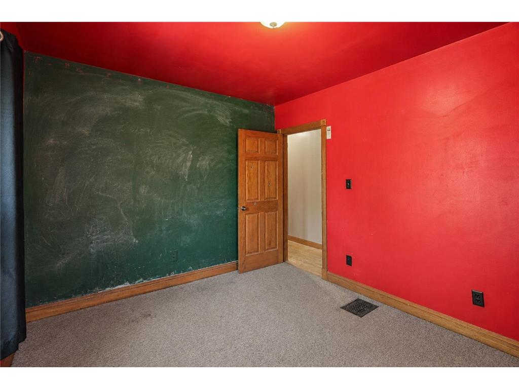 1727 Marshall Avenue Saint Paul MN 55104 7068267 image17