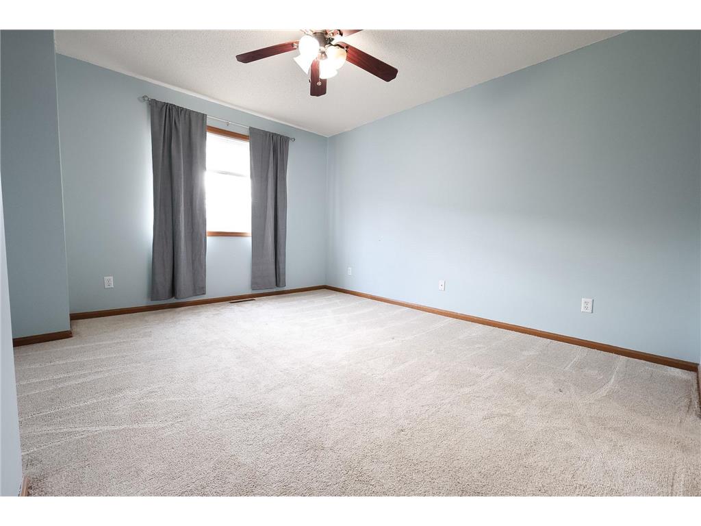 1727 Riverwood Drive #62 Burnsville MN 55337 7056260 image21
