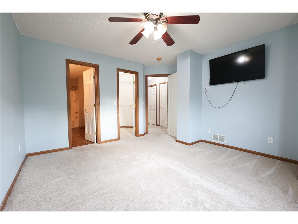 1727 Riverwood Drive #62 Burnsville MN 55337 7056260 image22