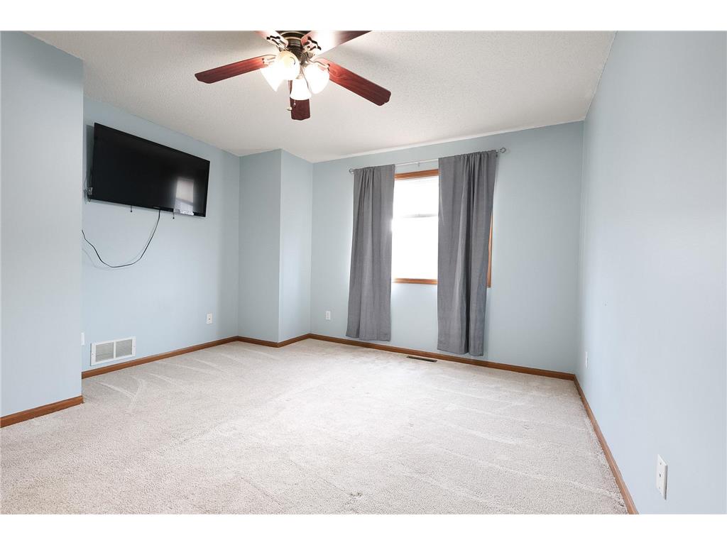 1727 Riverwood Drive #62 Burnsville MN 55337 7056260 image23