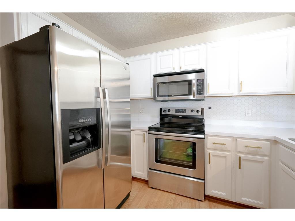 1727 Riverwood Drive #62 Burnsville MN 55337 7094981 image5