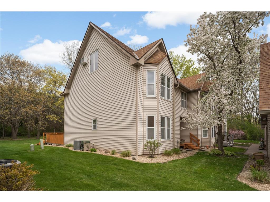 1727 Whitaker Street White Bear Twp MN 55110 7068934 image1