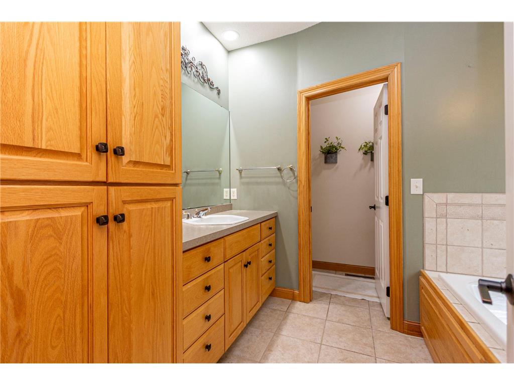 1728 Golden Drive SW Alexandria MN 56308 - Lobster Lake 7096181 image28