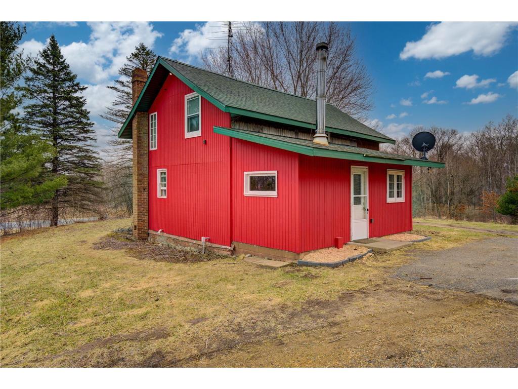 1728 W Church Road, Star Prairie, WI, 54026 MLS 6184541 Edina Realty