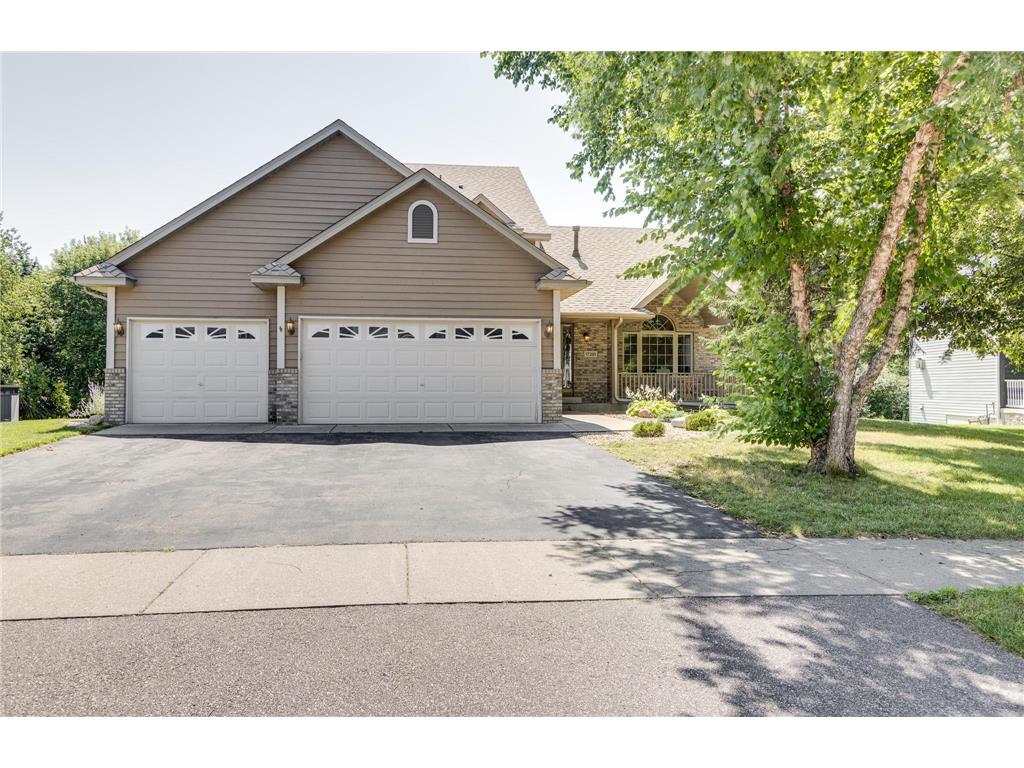 17281 79th Place N Maple Grove MN 55311 6581372 image1