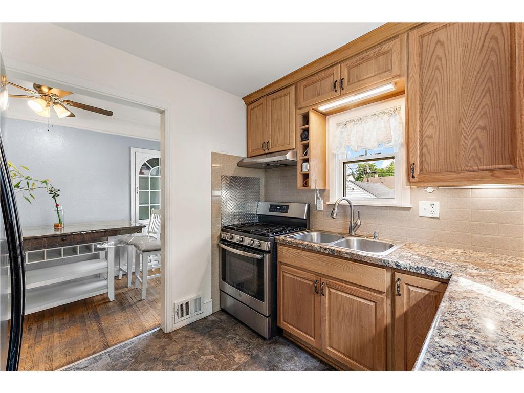 1729 Sherwood Avenue Saint Paul MN 55106 6774377 image15