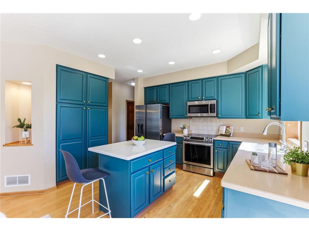 17299 66th Place N Maple Grove MN 55311 7065052 image10